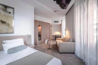 ل گراند بالکن