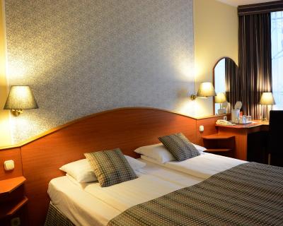 هتل اُرین وارکرت