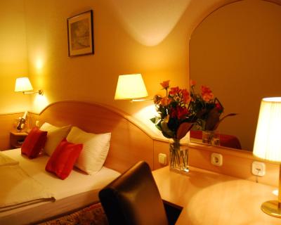 هتل اُرین وارکرت