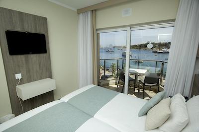 115 د استراند هتل اند سویتز