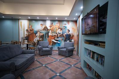 115 د استراند هتل اند سویتز