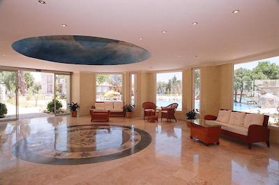 بدروم ریال پالم بیچ هتل