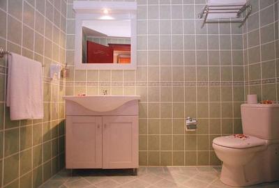 بدروم ریال پالم بیچ هتل