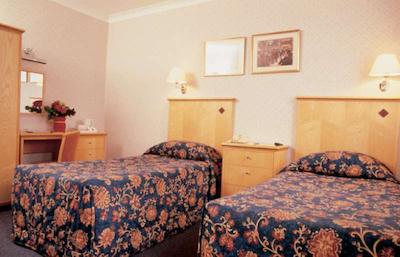 پارک گراند پادینگتون کورت لندن