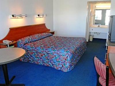 دز این بای ویندهام ایندیاناپلیز اسود