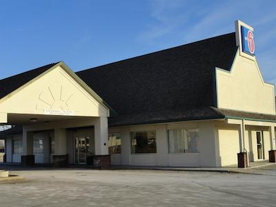 دز این بای ویندهام ایندیاناپلیز اسود