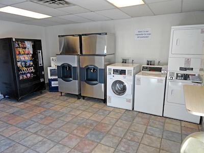 دز این بای ویندهام ایندیاناپلیز اسود