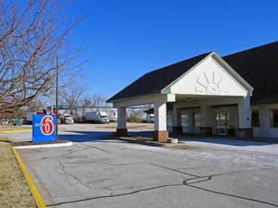 دز این بای ویندهام ایندیاناپلیز اسود