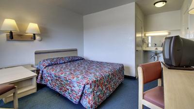 متل 6 اُکلاهما سیتی-آیرپرت