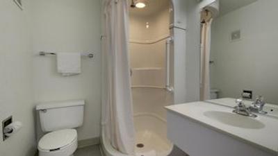 متل 6 اُکلاهما سیتی-آیرپرت