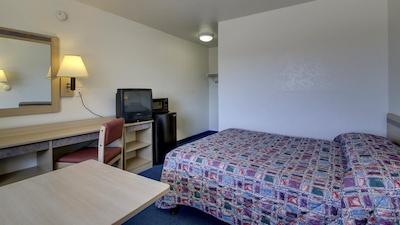 متل 6 اُکلاهما سیتی-آیرپرت