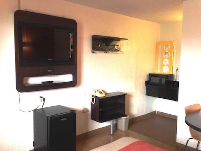 متل 6 اُکلاهما سیتی نرد فرنتیر سیتی