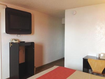 متل 6 اُکلاهما سیتی نرد فرنتیر سیتی