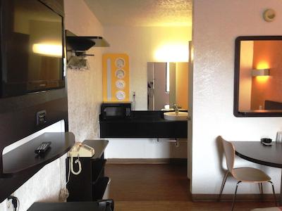 متل 6 اُکلاهما سیتی نرد فرنتیر سیتی