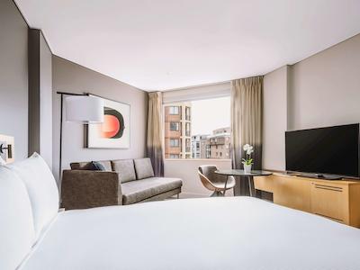 متل 6 فرسنو-بلاکستون نرد