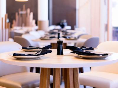 متل 6 فرسنو-بلاکستون نرد