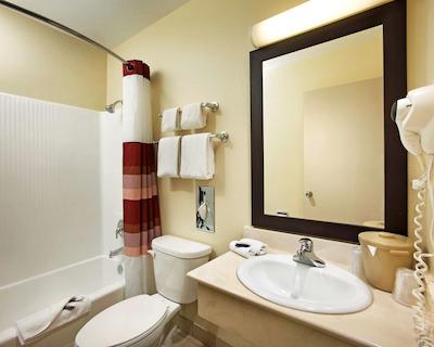 رد روف این سان دیگو-پاسیفیک بیچ / اسیورلد اریا