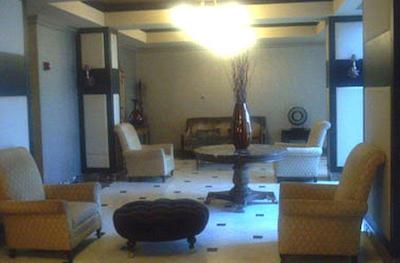 هتل است رجیز