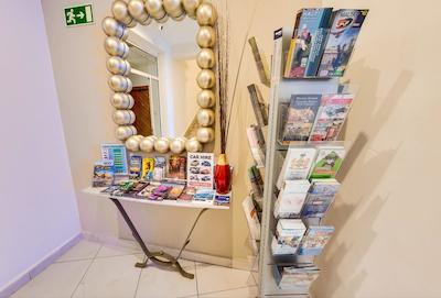 کارلتون هتل مالتا