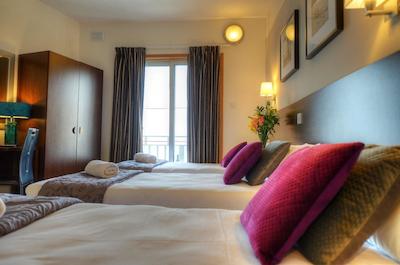 کارلتون هتل مالتا