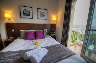 کارلتون هتل مالتا