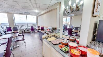 کارلتون هتل مالتا