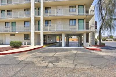 متل 6 فنیکس-نردرن اونو