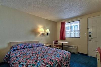 متل 6 فنیکس-نردرن اونو