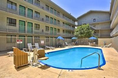 متل 6 فنیکس-نردرن اونو