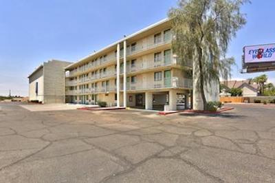 متل 6 فنیکس-نردرن اونو