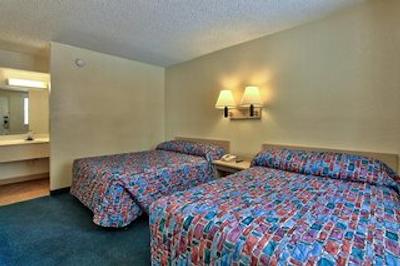 متل 6 فنیکس-نردرن اونو