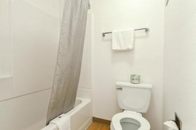 متل 6 سان دیگو-سیرکل-میسشن والی