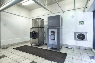 متل 6 سان دیگو-سیرکل-میسشن والی