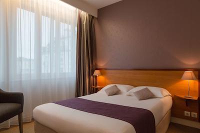 هتل د اُریجینالز وانز مانچ-اُسین