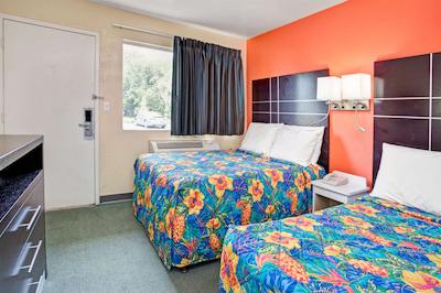 نایتز این-هارتز راد جاکسُنویل فل