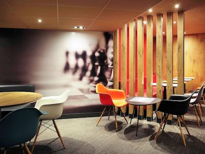 هتل ایبیز منتپلیر سنتر کمدی