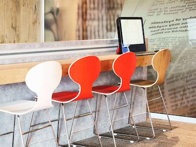 هتل ایبیز منتپلیر سنتر کمدی