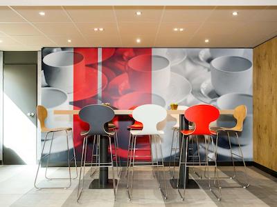 هتل ایبیز کانز سنتر