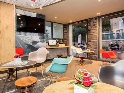 هتل ایبیز کانز سنتر