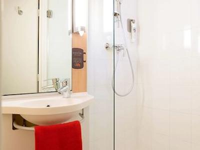 هتل ایبیز کانز سنتر