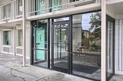 متل 6 لکسینگتون ایست