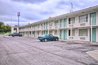 متل 6 لکسینگتون ایست