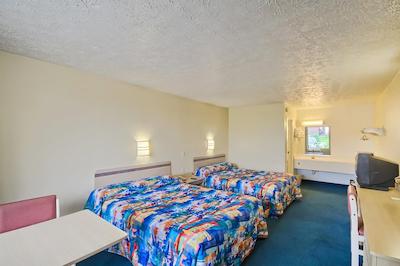 متل 6 لکسینگتون ایست