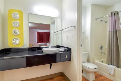 متل 6 سان دیگو نرد