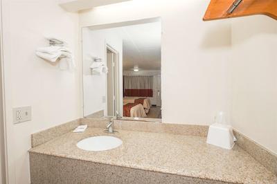 رد روف این شروپرت