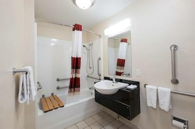 رد روف این شروپرت