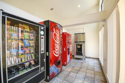 متل 6 هوستون ایست-بتون