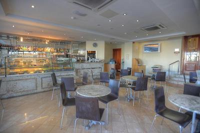 پلازا هتل اند پلازا رجنسی