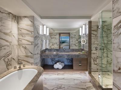 رنسانس پولات استانبول هتل