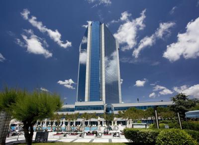 رنسانس پولات استانبول هتل